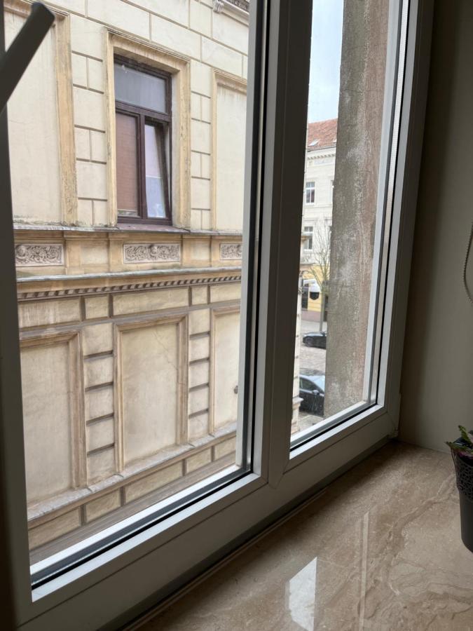 Provence Style Apartment In Old Town Klaipėda Esterno foto